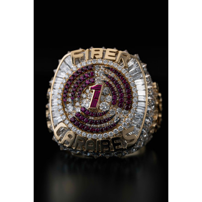 Achetez le bijoux Chevalière FIBER CARAÏBES - Diamants - Rubis - Or 18K chez Dreamgold Paris