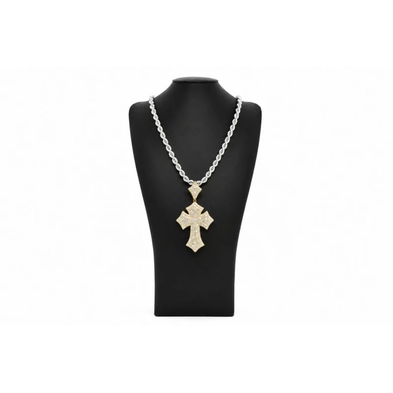 Achetez le bijoux Cross Pendant - Silver 925 - Moissanite chez Dreamgold Paris