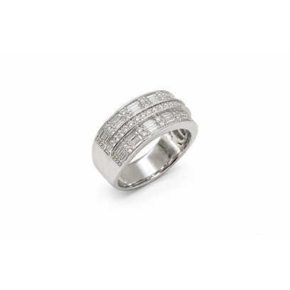 Achetez le bijoux Royal Ring - Silver 925 - Moissanite chez Dreamgold Paris