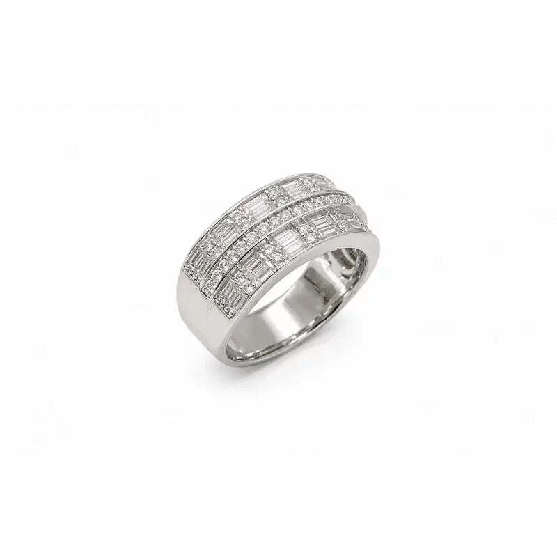 Achetez le bijoux Royal Ring - Silver 925 - Moissanite chez Dreamgold Paris