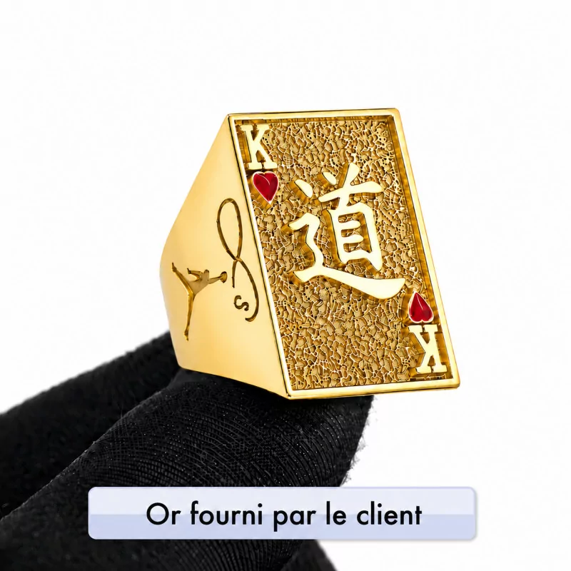 Achetez le bijoux Chevalière King Heart - Or 18K chez Dreamgold Paris