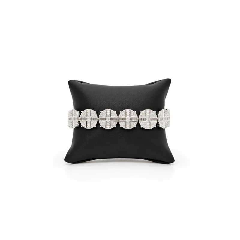 Achetez le bijoux Diamond Cross Whitegold Bracelet - Or 10K chez Dreamgold Paris