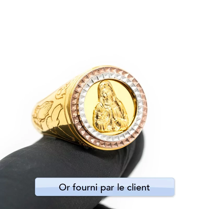 Achetez le bijoux Chevalière Vierge Marie 3 Ors - Or 18K chez Dreamgold Paris