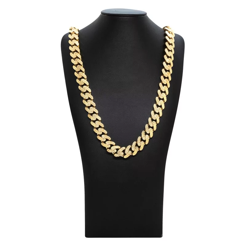 Achetez le bijoux MAILLE CUBAN Diamond Cut - 15mm 70cm - OR 18K chez Dreamgold Paris