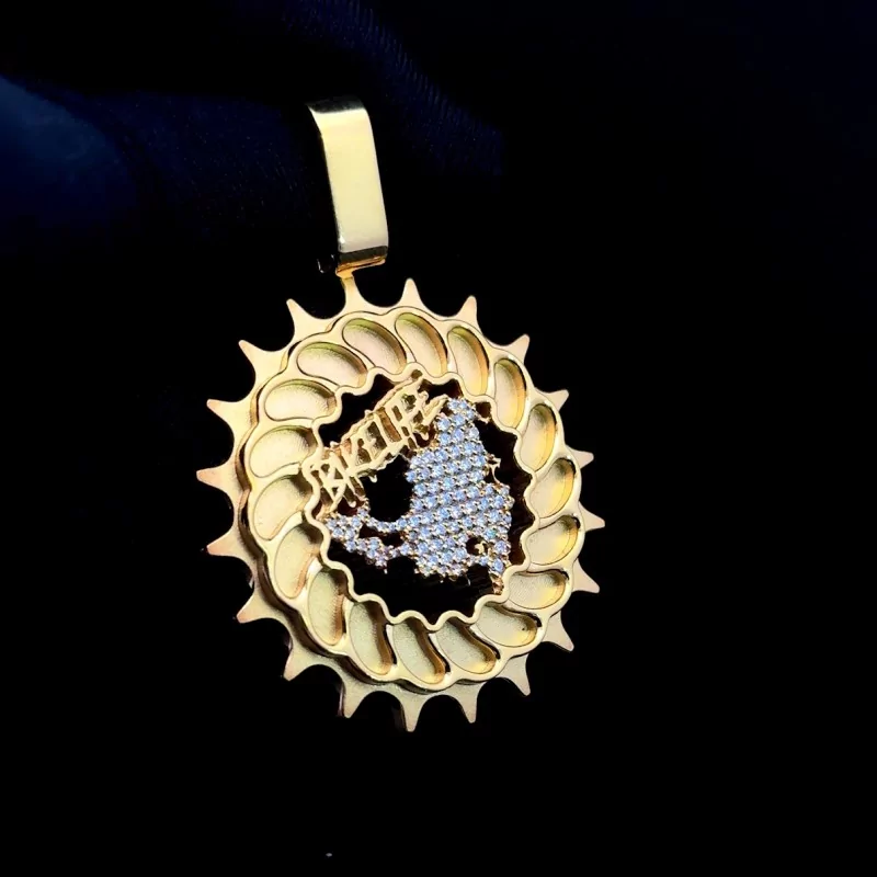 Achetez le bijoux Bike Life Diamond Pendant - Or 18K chez Dreamgold Paris